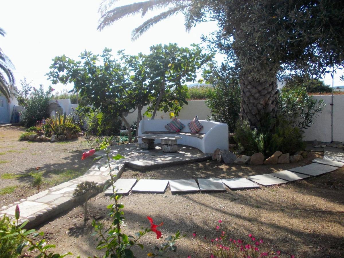 Nyfes Traditional Boutique Frosyni Skyros Esterno foto